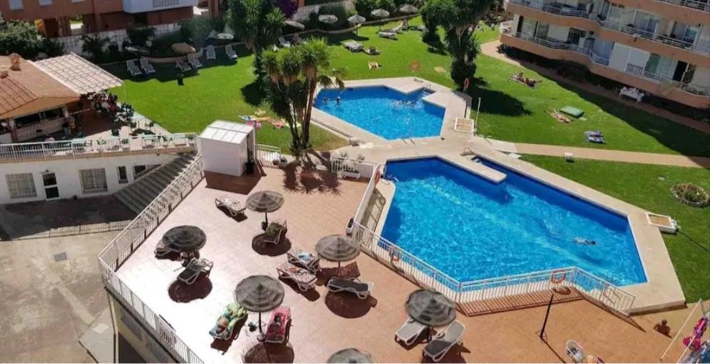 Saltillo Alto Gray Studio. Vistas Al Mar Y Piscina Torremolinos Kültér fotó